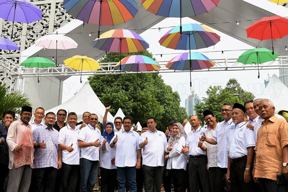 FESTIVAL MAKANAN DAN KESENIAN KAMPONG BHARU