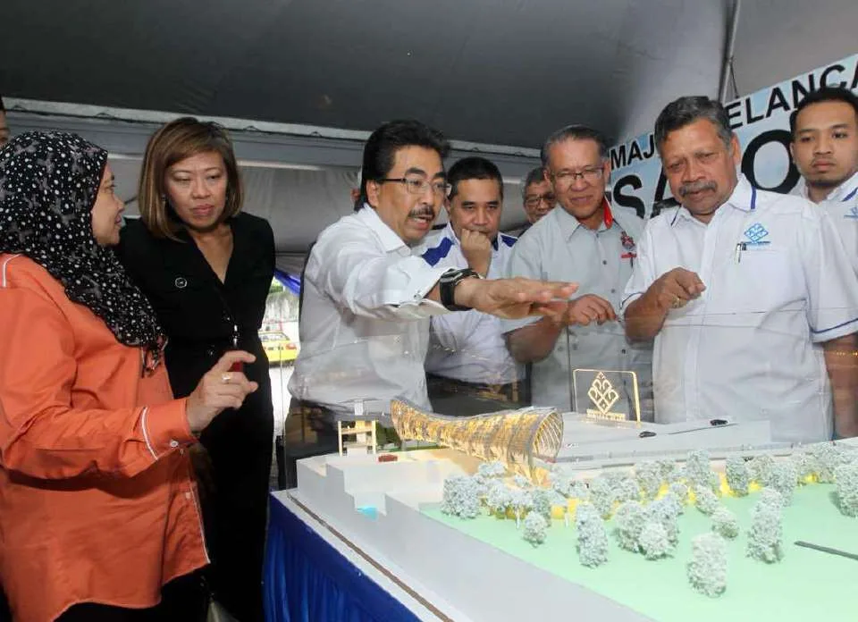 Jangan pilih wakil rakyat ‘nomad’ – Johari